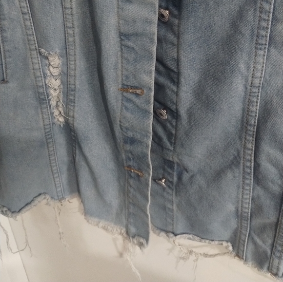 Jeans jacket size 1 XL/2 XL Bottlette 36 inc L / 26 inc W - Picture 10 of 10